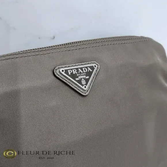 Prada Necessaire Tessuto Nylon Small Toiletry Clutch Case Gray Argilla 1NA011 - Picture 3 of 13